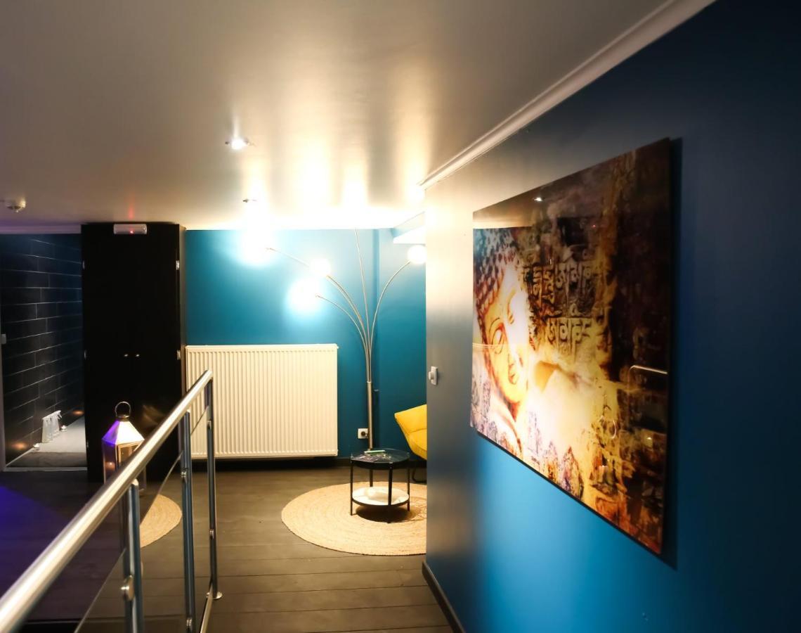 Hotel Le Wellness Privatif Seraing Esterno foto