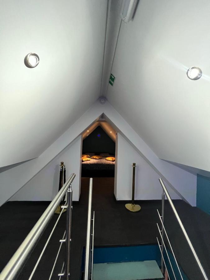 Hotel Le Wellness Privatif Seraing Esterno foto
